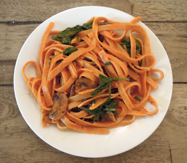 Red Pepper Pasta with Mushrooms & Spinach